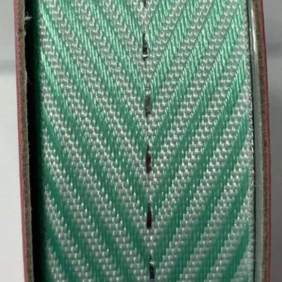 5 Green White Chevron Silver Metallic Ribbon - Picture 3 of 5
